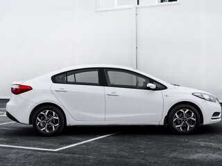 2014 Kia Cerato III, белый, 700000 рублей, вид 4