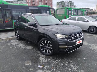 2020 Volkswagen Tayron I, серый, 3400000 рублей, вид 3