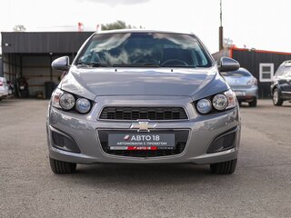 2014 Chevrolet Aveo II, серый, 899000 рублей, вид 3