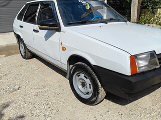 2000 Lada (ВАЗ) 2109, белый, 220000 рублей, вид 3
