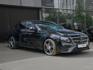 2017 Mercedes-Benz E-Класс 200 V (W213, S213, C238), чёрный, 3400000 рублей, вид 3