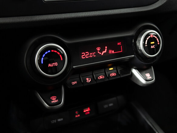 2018 Kia Rio X-Line IV, белый, 1325900 рублей - вид 15