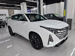 2026 Changan UNI-Z, белый, 2317000 рублей, вид 5