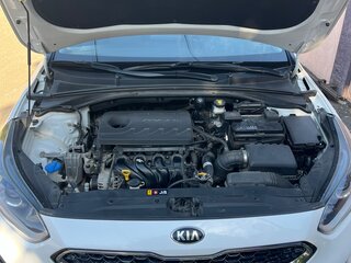 2018 Kia Ceed III, белый, 1390000 рублей, вид 5