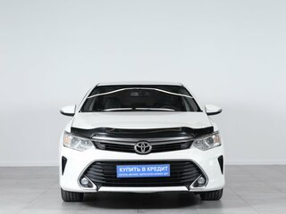 2016 Toyota Camry VII (XV50) Рестайлинг, белый, 1899000 рублей, вид 3