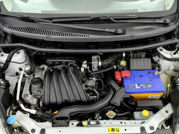 2012 Nissan Note I Рестайлинг, белый - вид 10