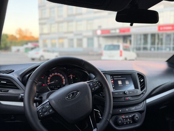 2021 Lada (ВАЗ) Vesta I, чёрный, 1040000 рублей - вид 11