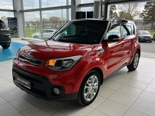 2017 Kia Soul II Рестайлинг, красный, 1595000 рублей, вид 3