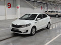 2012 Kia Rio III, белый, 549000 рублей