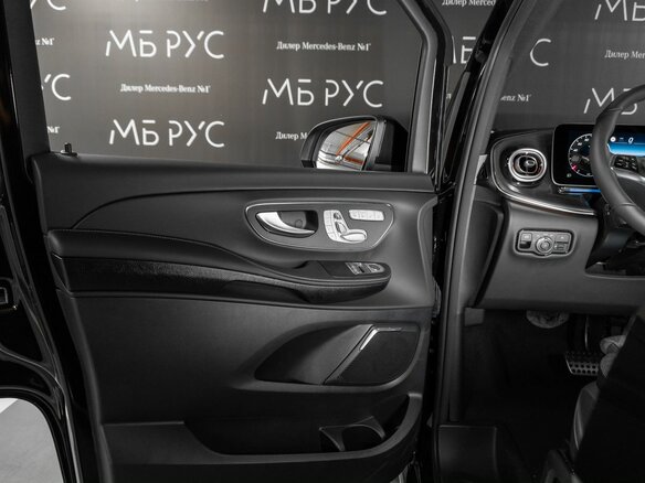 2026 Mercedes-Benz V-Класс Extra Long 300 d экстра длинный III (W447) Рестайлинг 2, чёрный, 18446400 рублей - вид 8