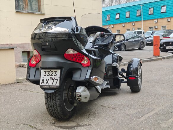 2011 BRP Can-Am Spyder, чёрный, 1600000 рублей - вид 5