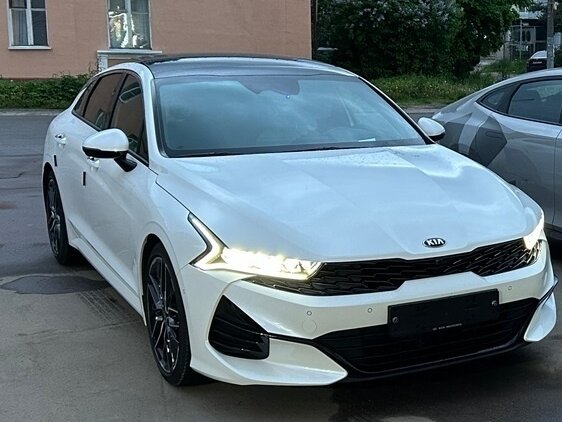 2020 Kia K5 III, белый, 2735000 рублей - вид 2