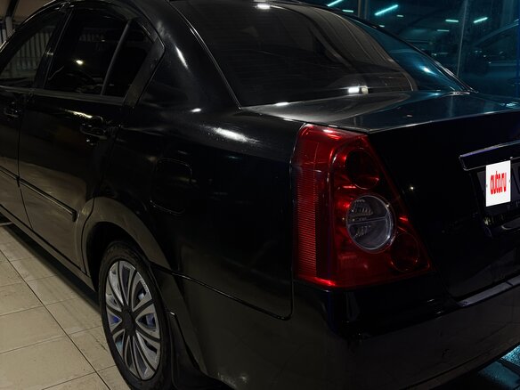2011 Vortex Estina I, чёрный, 330000 рублей - вид 6