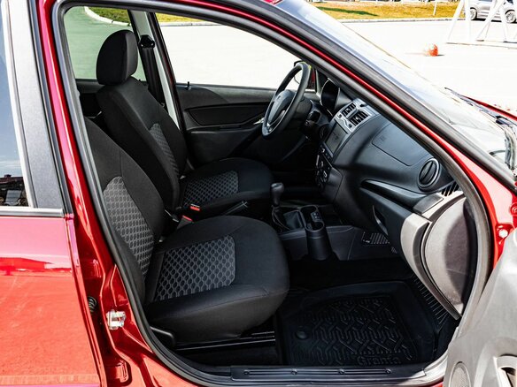 2026 Lada (ВАЗ) Granta I Рестайлинг, красный, 1208000 рублей - вид 11