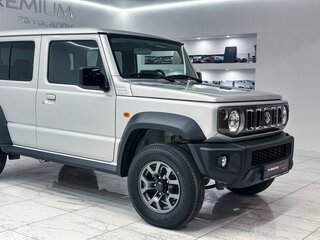2025 Suzuki Jimny IV, серебристый, 3650000 рублей, вид 3