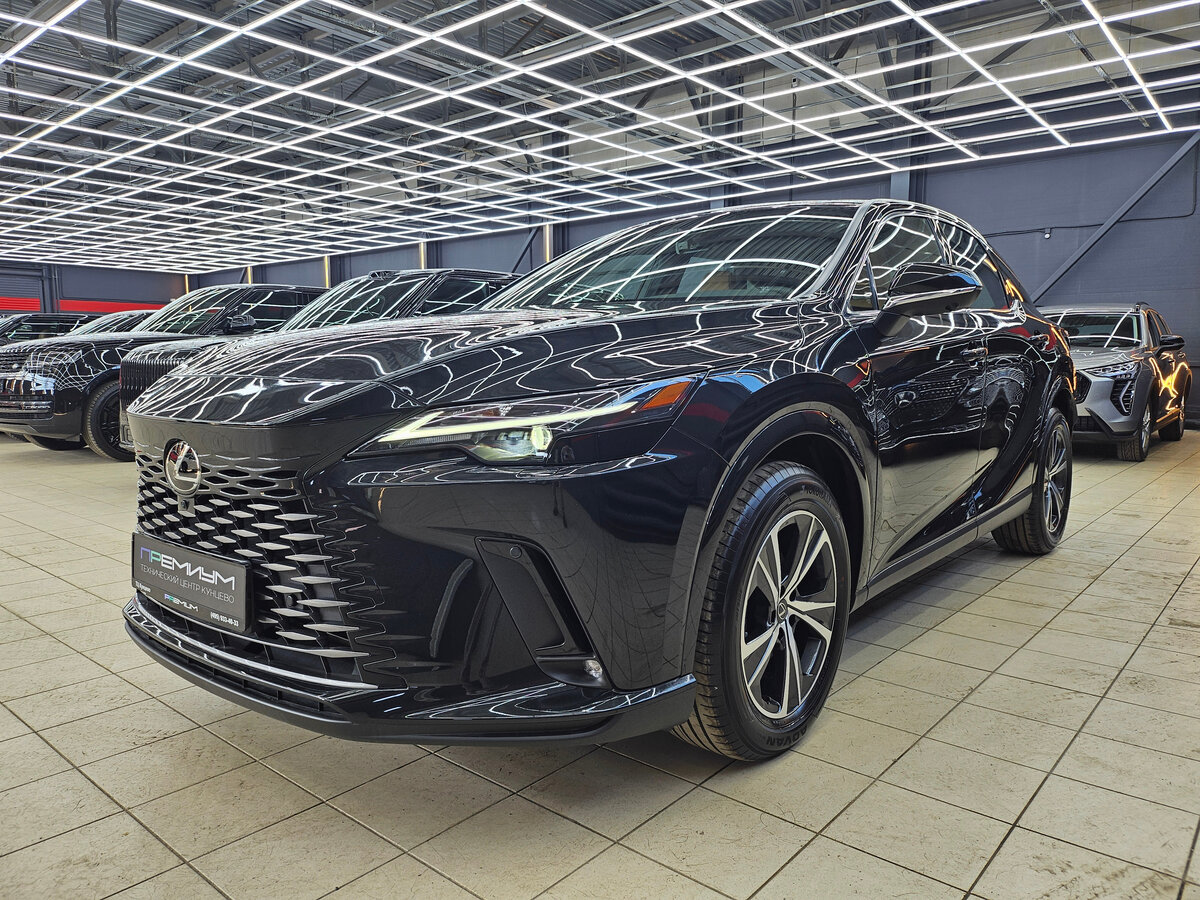 Открыть фотографии: Lexus RX V