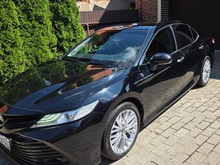 2020 Toyota Camry VIII (XV70), чёрный, 3150000 рублей, вид 1