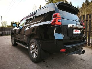 2018 Toyota Land Cruiser Prado 150 Series Рестайлинг 2, чёрный, 5500000 рублей, вид 3