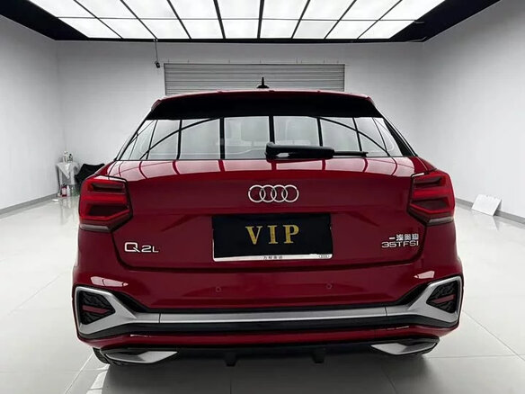 2023 Audi Q2 L 35 TFSI I Рестайлинг, красный, 1700000 рублей - вид 5