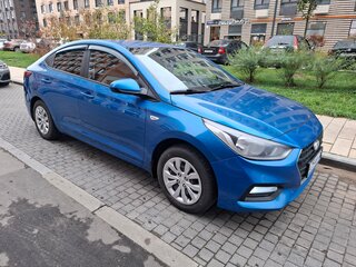2017 Hyundai Solaris II, синий, 1100000 рублей, вид 3