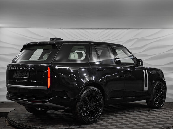 2025 Land Rover Range Rover P530 MHEV V, чёрный, 30800000 рублей - вид 3