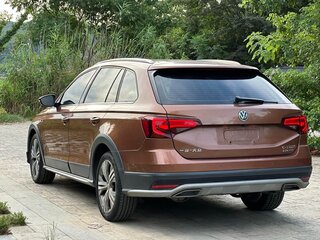 2020 Volkswagen C-Trek, коричневый, 1410000 рублей, вид 4