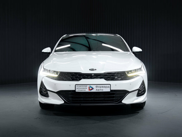 2021 Kia K5 III, белый, 2799000 рублей - вид 1