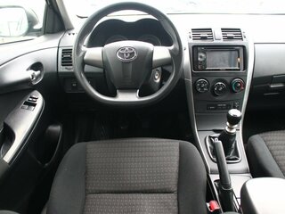 2012 Toyota Corolla X (E140, E150) Рестайлинг, чёрный, 914000 рублей, вид 5