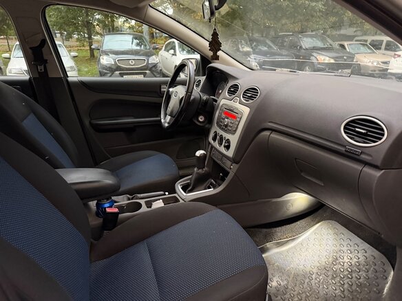 2007 Ford Focus II, серебристый, 215000 рублей - вид 3