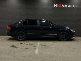 2013 Skoda Superb DSG II Рестайлинг, чёрный, 1240000 рублей, вид 4