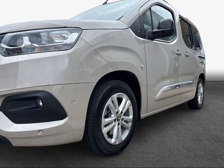 2023 Toyota ProAce City I, бежевый, 2790000 рублей, вид 2