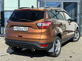 2018 Ford Kuga II Рестайлинг, коричневый, 1799000 рублей, вид 2