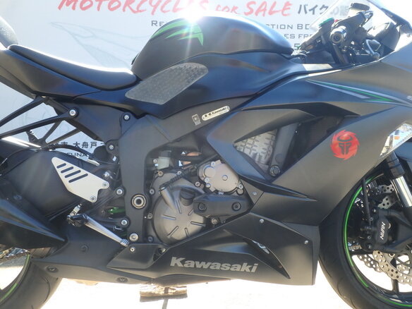 2015 Kawasaki ZX-6 Ninja, чёрный, 800000 рублей - вид 12