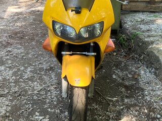 1999 Honda VFR 800, жёлтый, 350000 рублей, вид 1