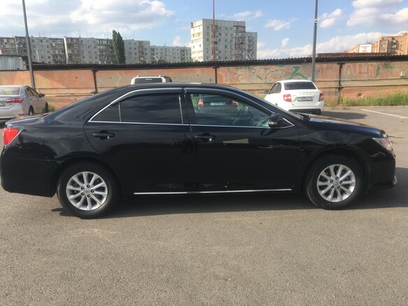 2012 Toyota Camry VII (XV50), чёрный, 1150000 рублей - вид 1