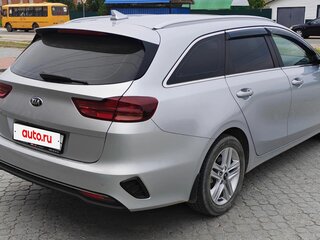 2020 Kia Ceed III, серый, 2250000 рублей, вид 4