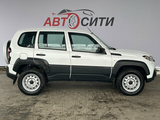 2024 Lada (ВАЗ) Niva Travel I, белый, 1050000 рублей, вид 5