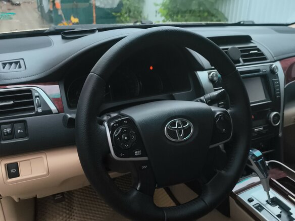 2012 Toyota Camry VII (XV50), бежевый, 1450000 рублей - вид 6