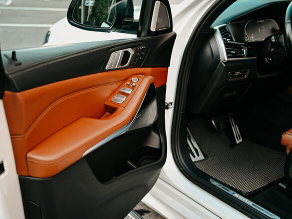 2019 BMW X7 M50d I (G07), белый, 7500000 рублей - вид 26