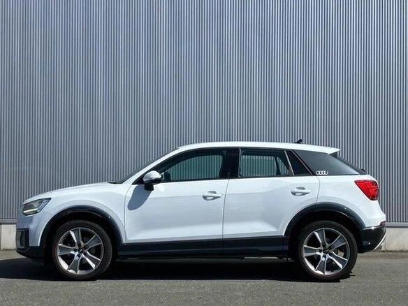 2020 Audi Q2 I, белый - вид 2