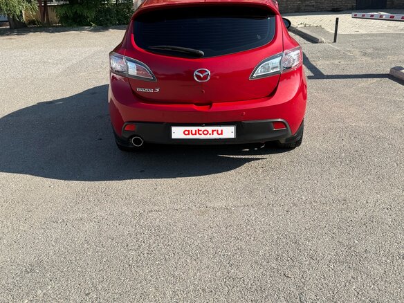 2010 Mazda 3 II (BL), красный, 930000 рублей - вид 1