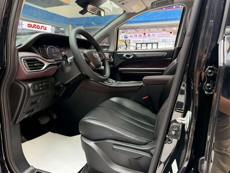 2021 GAC Trumpchi M6, чёрный, 1850000 рублей, вид 4