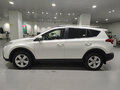 2013 Toyota RAV4 IV (XA40), белый - вид 7