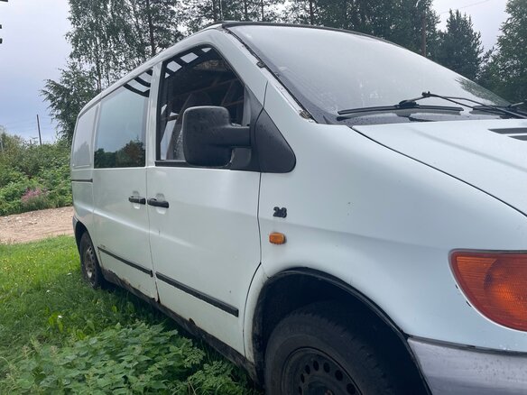 1997 Mercedes-Benz Vito 108 CDI I (W638), белый, 330000 рублей - вид 6