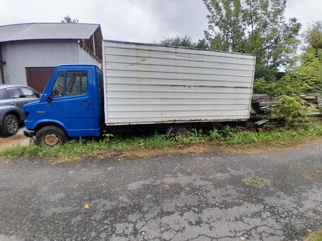 1993 Mercedes-Benz T1, голубой, 330000 рублей, вид 1