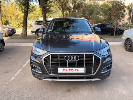 2020 Audi Q5 45 TFSI II (FY) Рестайлинг, серый, 3785500 рублей, вид 3