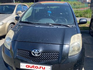2007 Toyota Yaris II, чёрный, 450000 рублей, вид 1