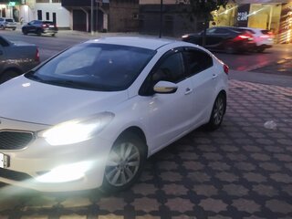2014 Kia Cerato III, белый, 1300000 рублей, вид 1