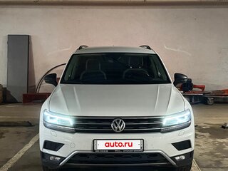 2020 Volkswagen Tiguan II, белый, 2600000 рублей, вид 2