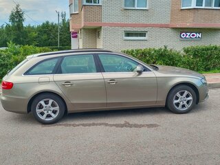 2009 Audi A4 IV (B8), бежевый, 900000 рублей, вид 3